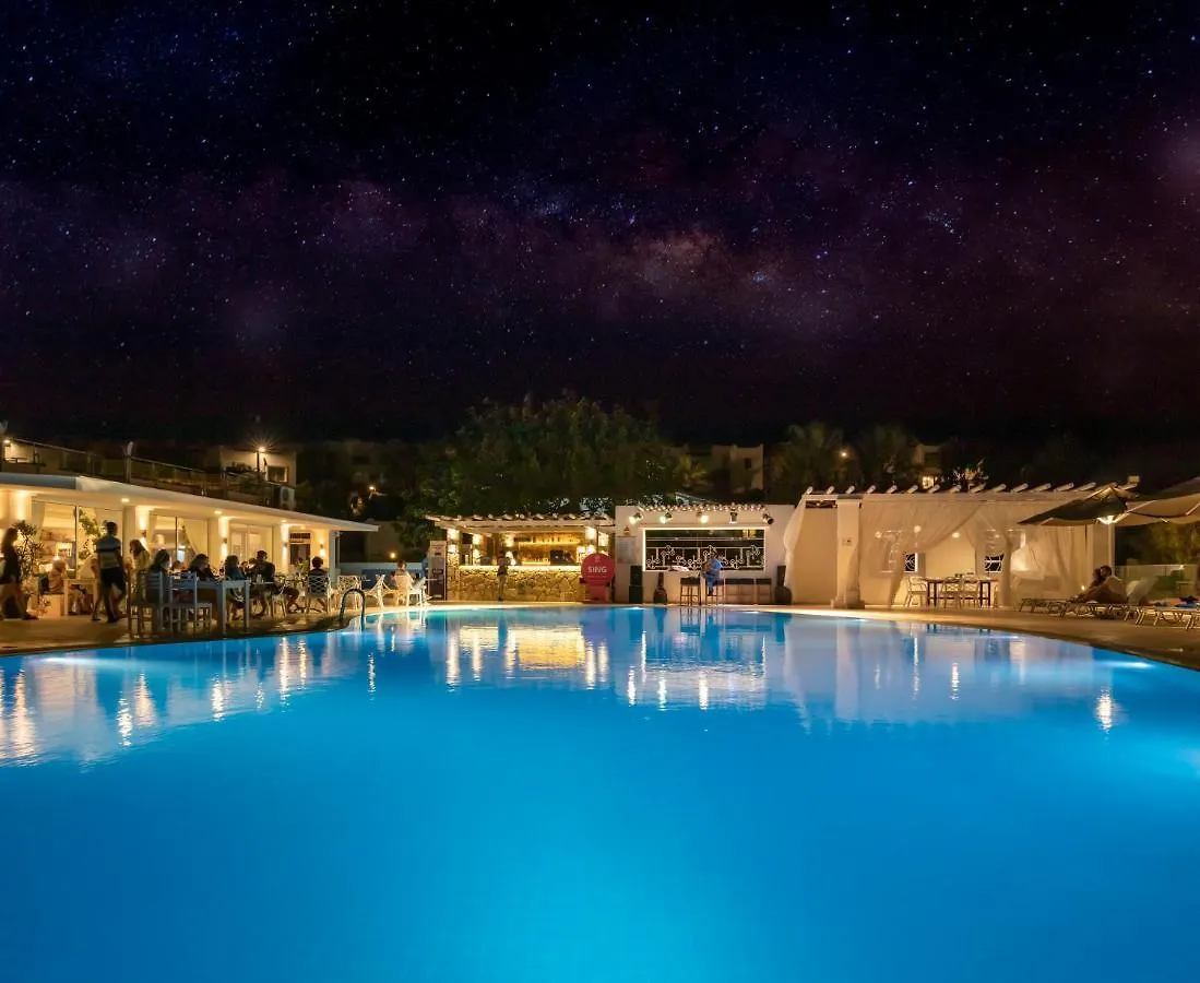 Charm Beach Hotel Akyarlar