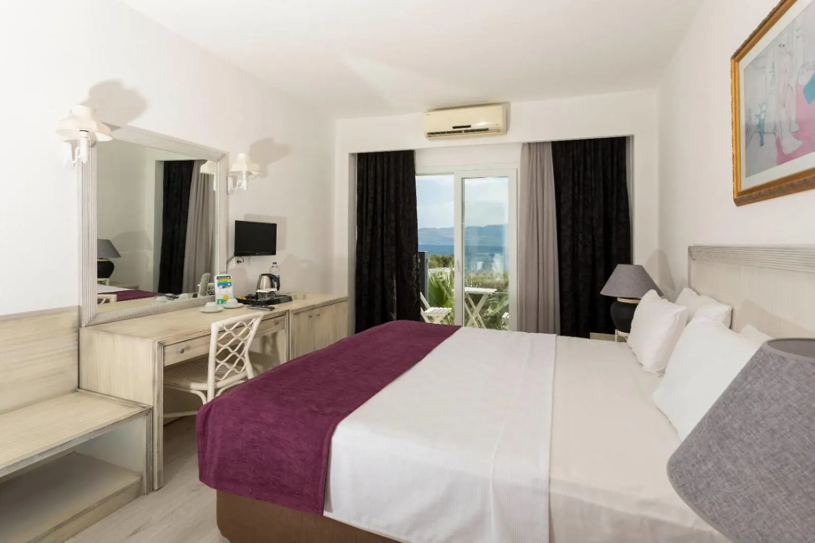 Charm Beach Hotel Akyarlar