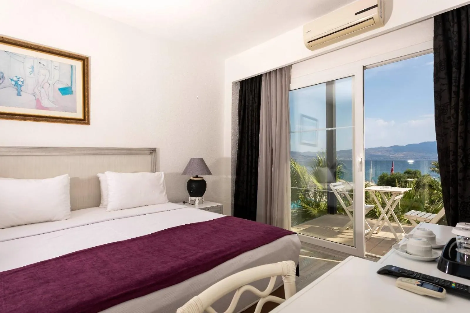 Charm Beach Hotel Akyarlar